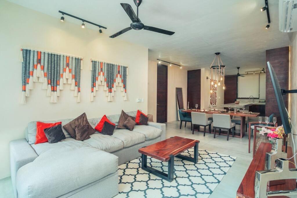 Apartment Luxury 2 Bdr 2 Bth 2 Bikes Jacuzzi Fiboptic Wifi. Tulum